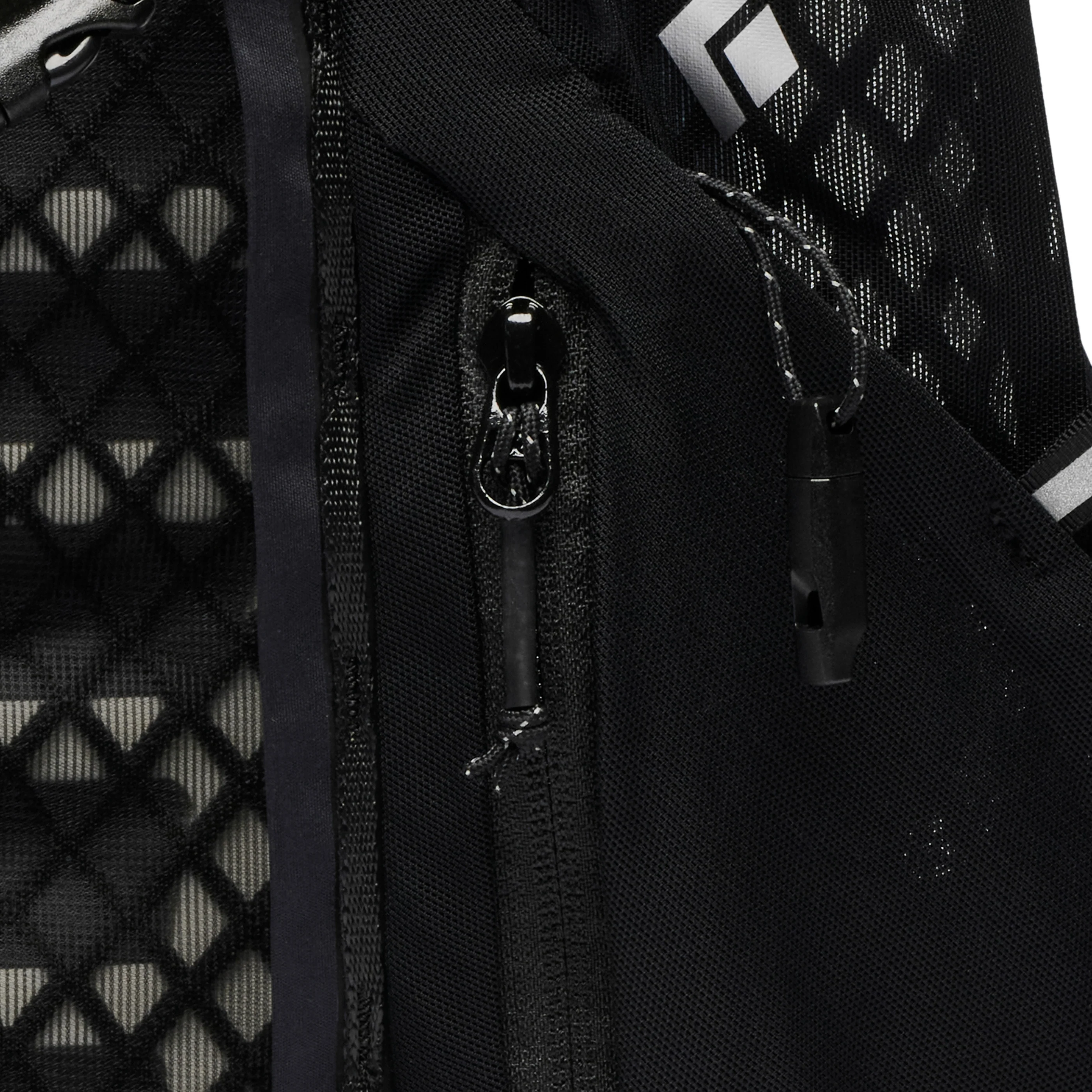Women's Distance 22 Backpack - Image 19