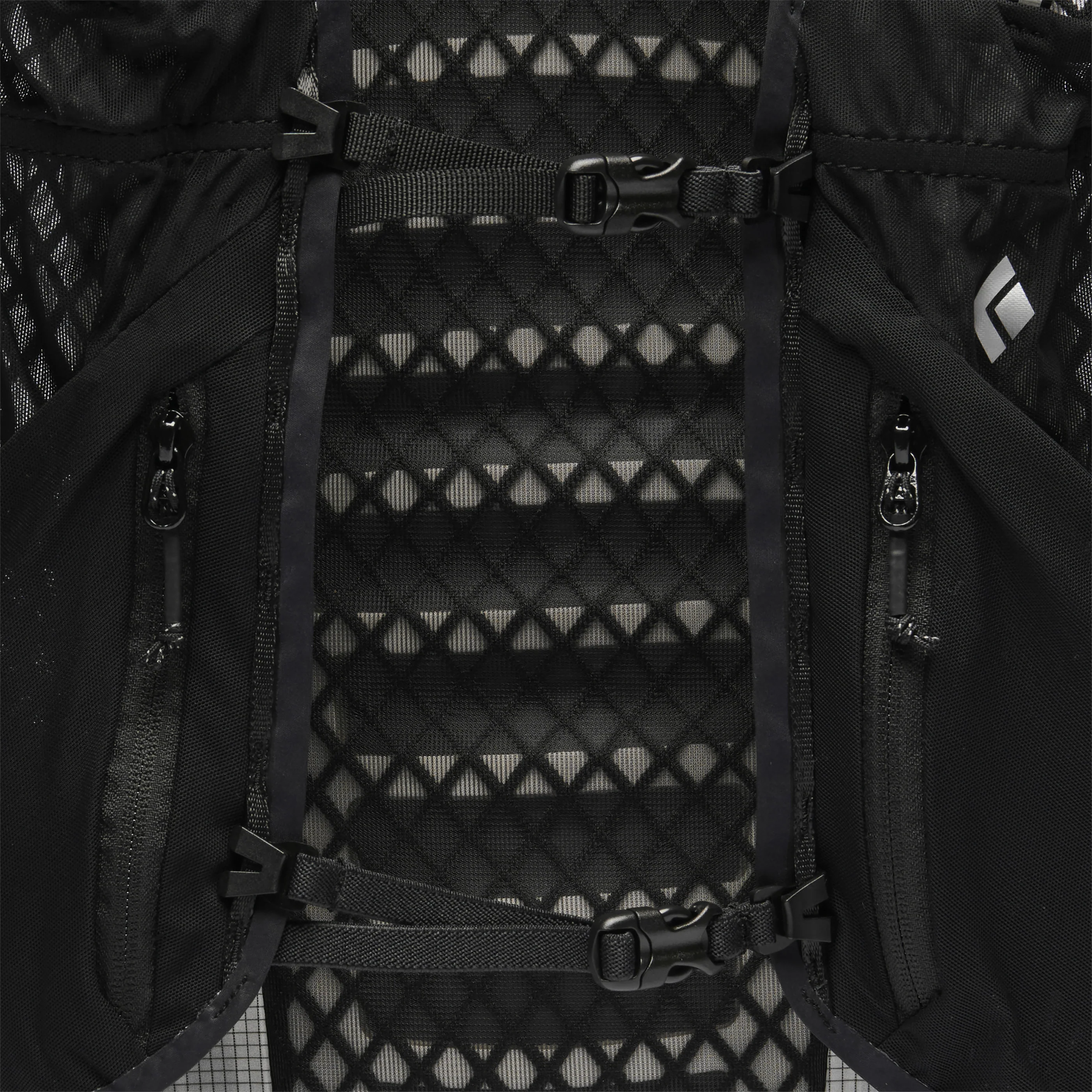 Women's Distance 8 Backpack - Image 5